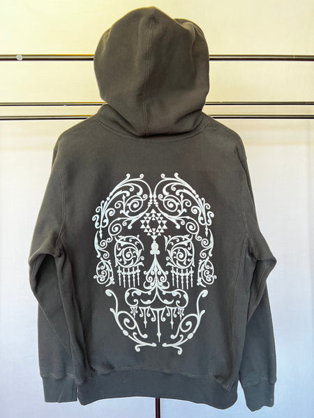 Thick hoodie, Reflective Sugar skull print.